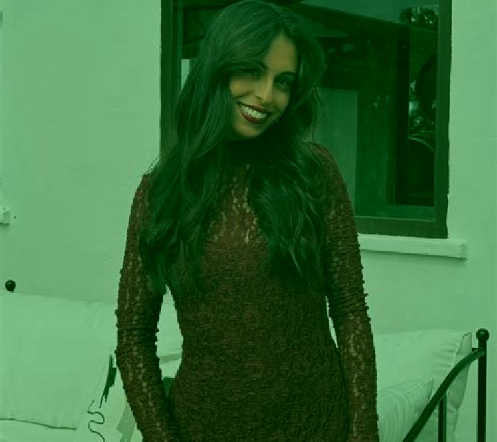 Antonia Collipulli escort