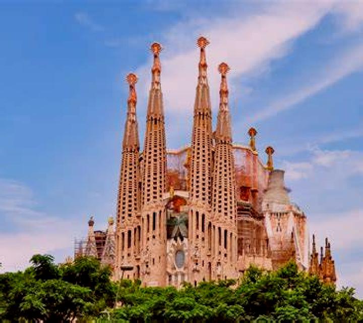 Cielo 2 Sagrada Familia escort