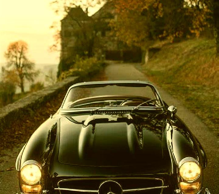 Constanza Villa Mercedes escort