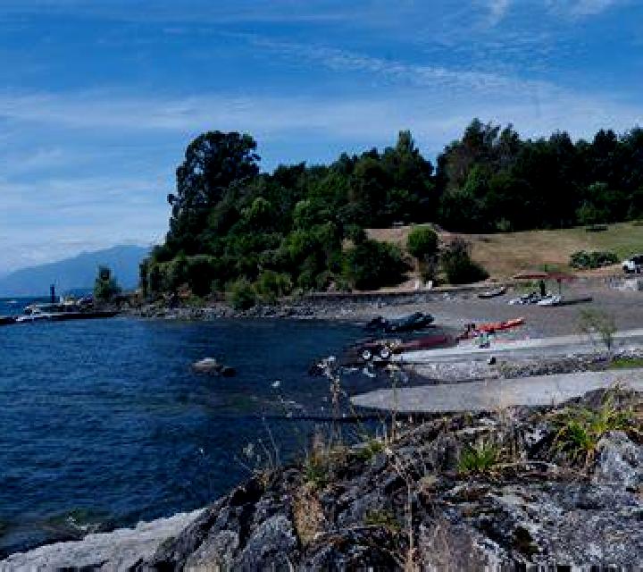 Cony Lago Ranco escort