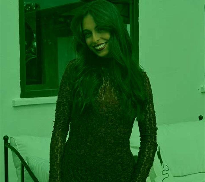 Giulia Cameron escort