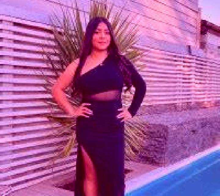 Isidora Villa Alegre escort