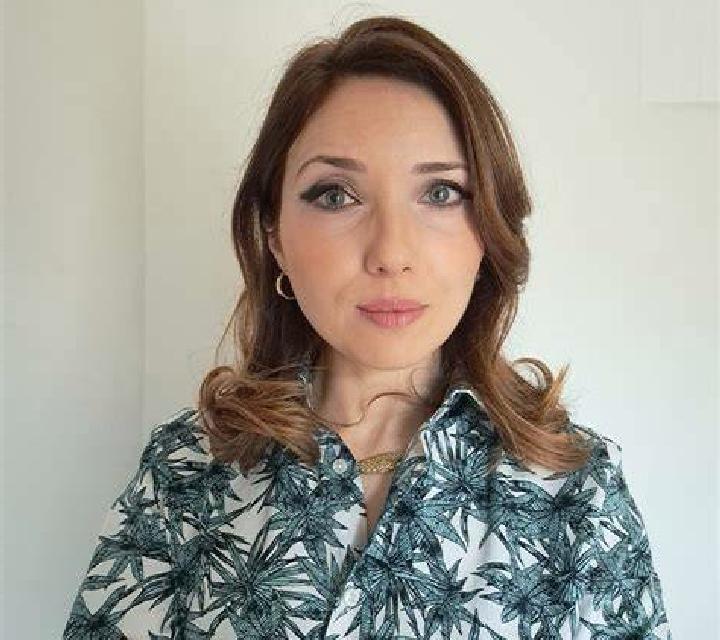 Lucía Pirque escort