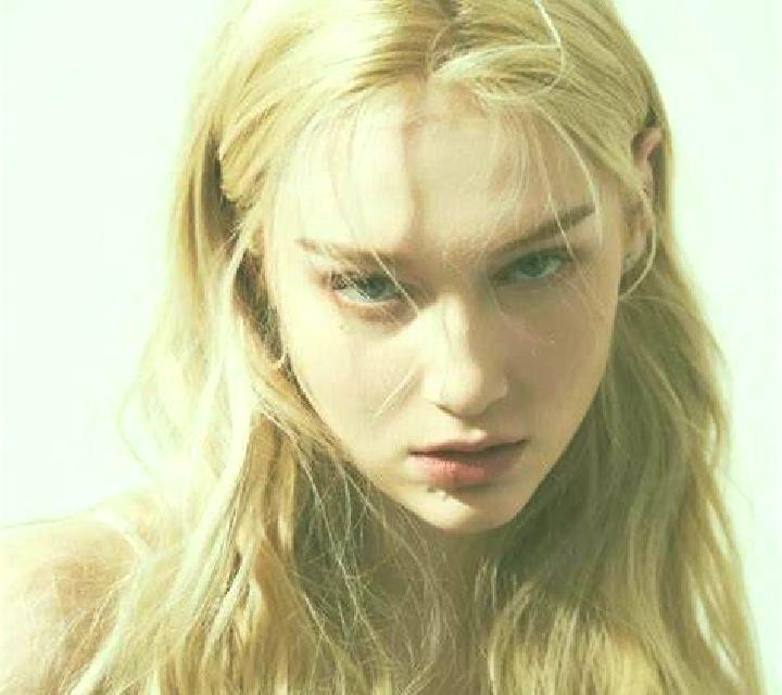 Macarena 3 Lumaco escort