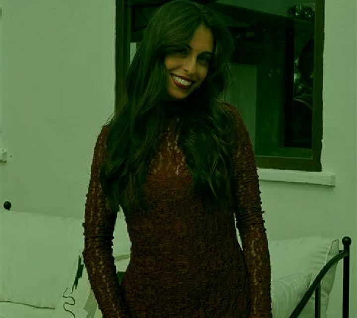 Manuela Chiguayante escort
