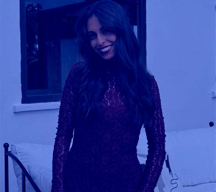 Manuela Chimbarongo escort