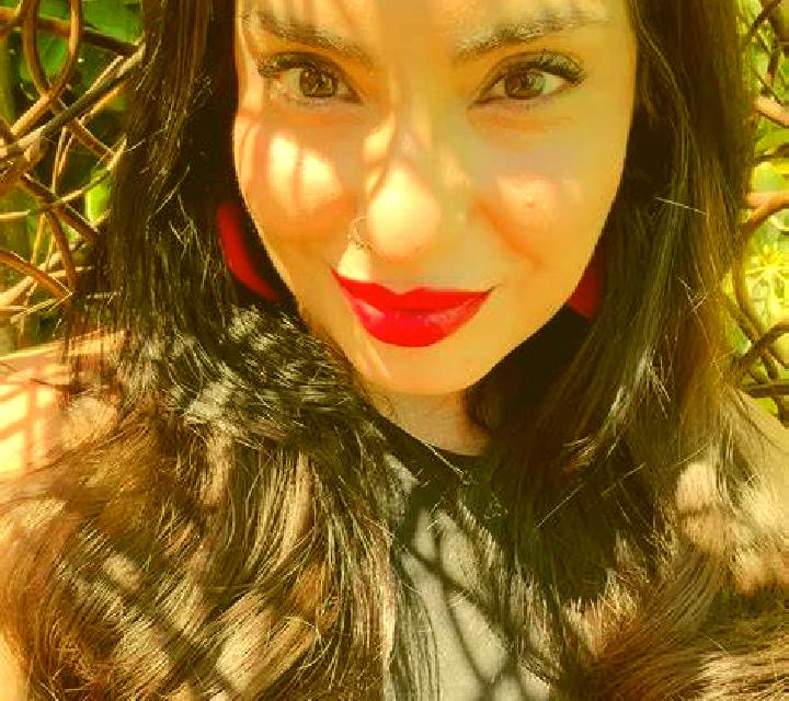 Noelia Hualqui escort