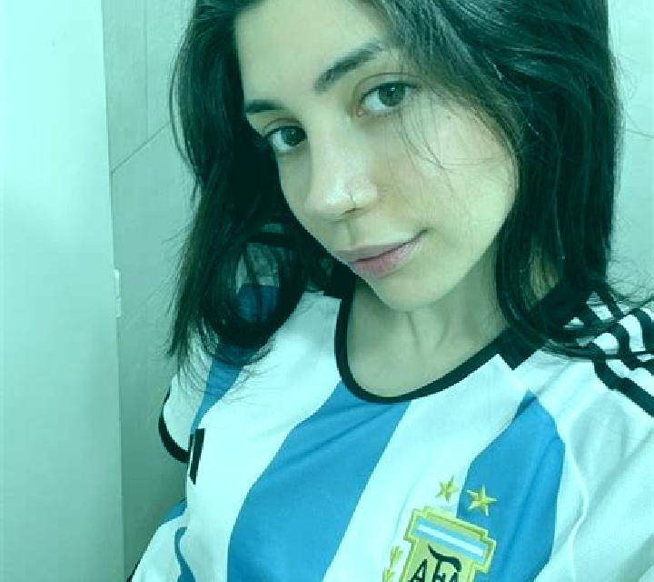 Paloma 3 San Nicolas escort