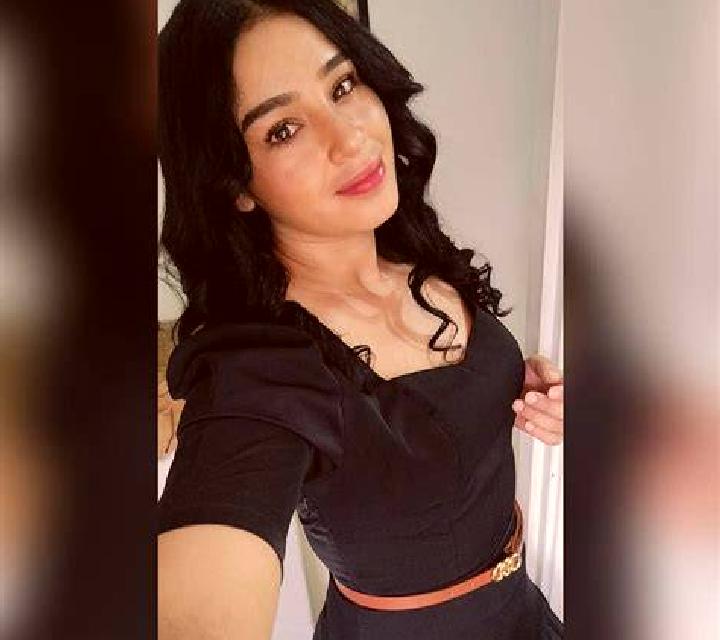Valentina Taltal escort